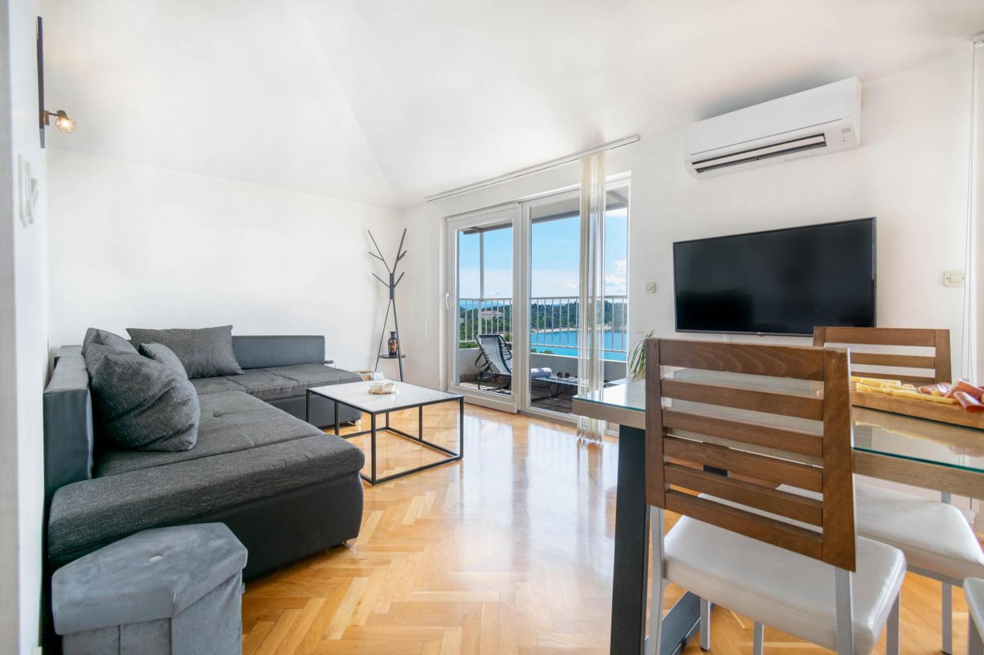Apartment 30 M From Beach,Makarska,Marija מראה חיצוני תמונה